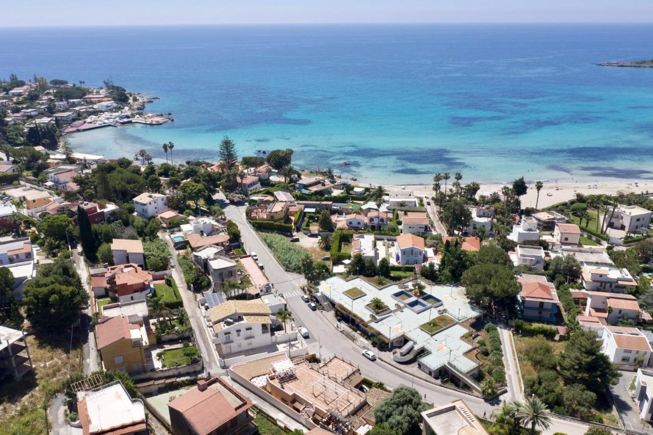 Holiday Fontane Bianche Gabriella Ngoại thất bức ảnh