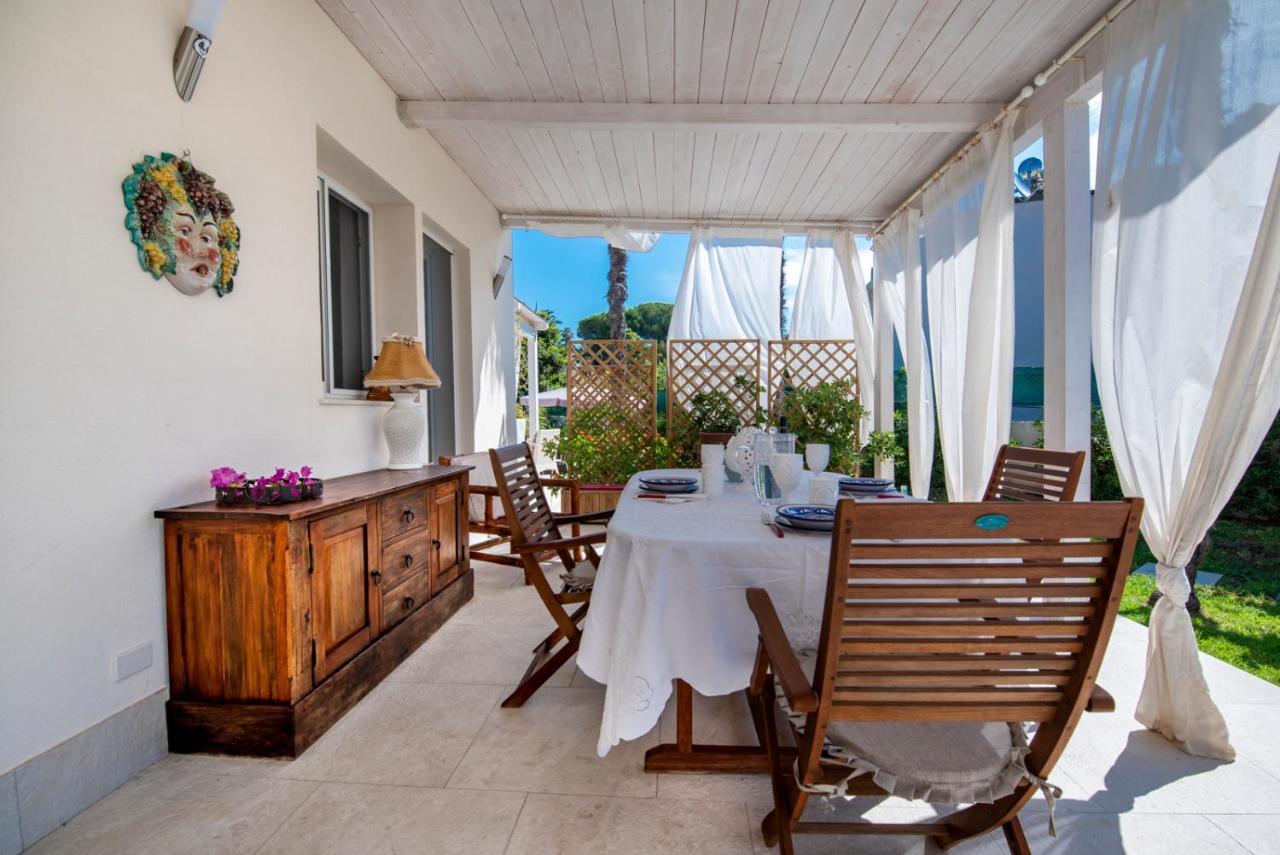 Holiday Fontane Bianche Gabriella Ngoại thất bức ảnh