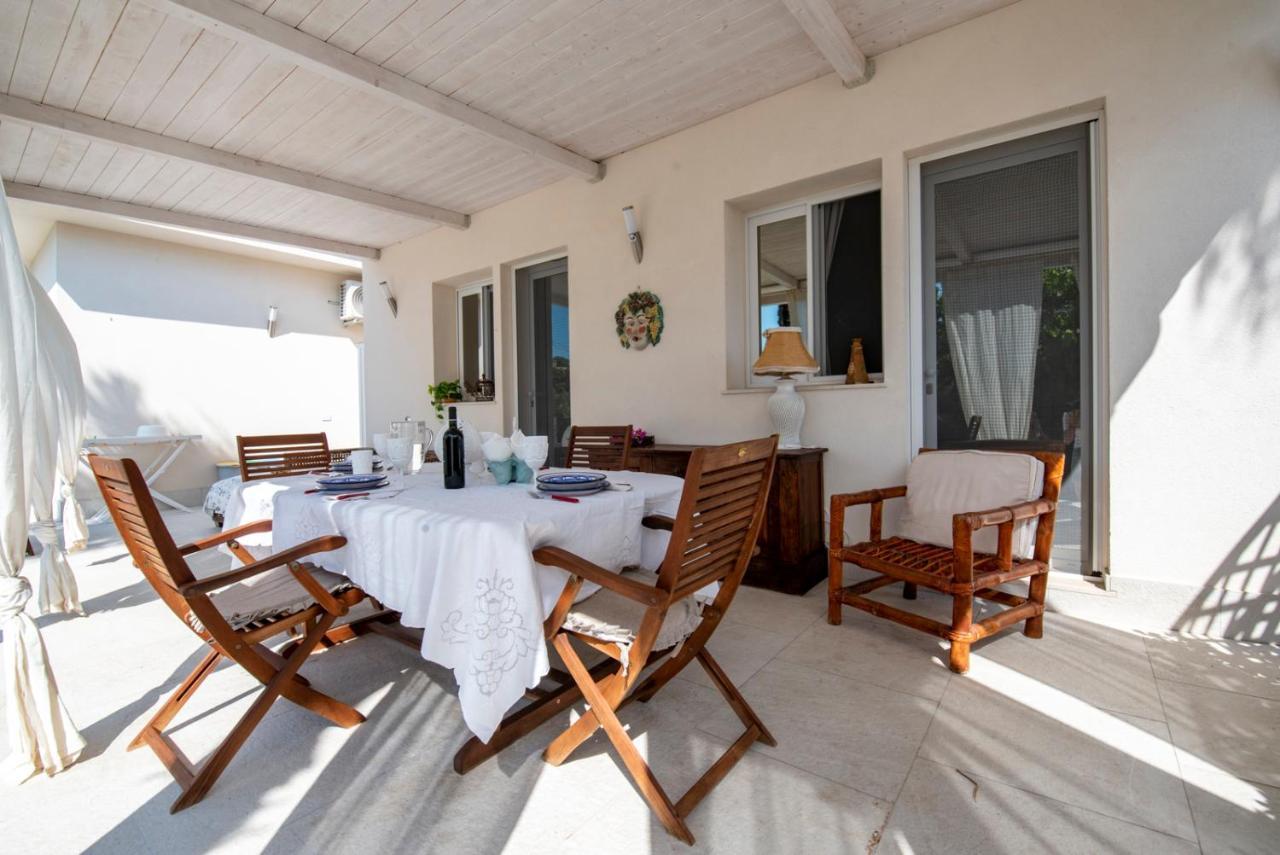 Holiday Fontane Bianche Gabriella Ngoại thất bức ảnh