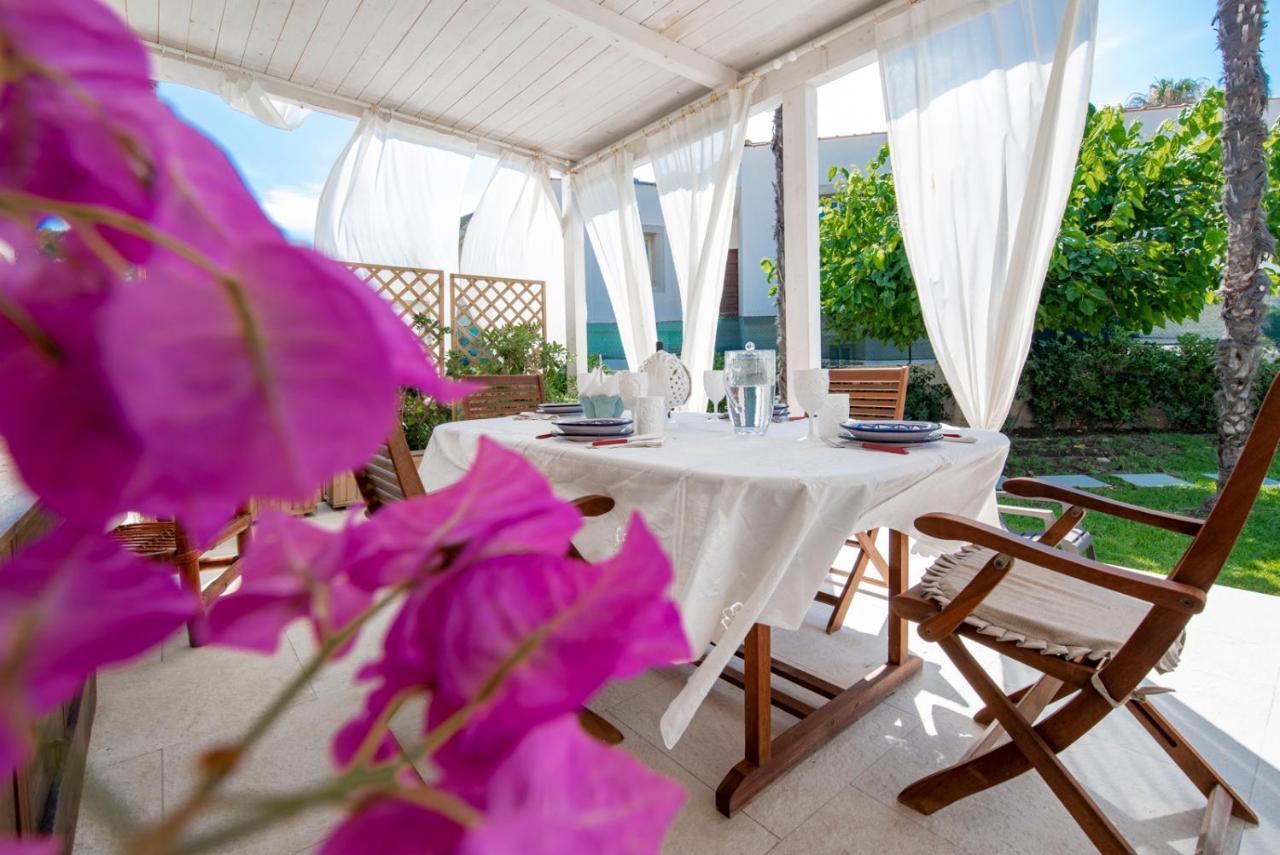 Holiday Fontane Bianche Gabriella Ngoại thất bức ảnh
