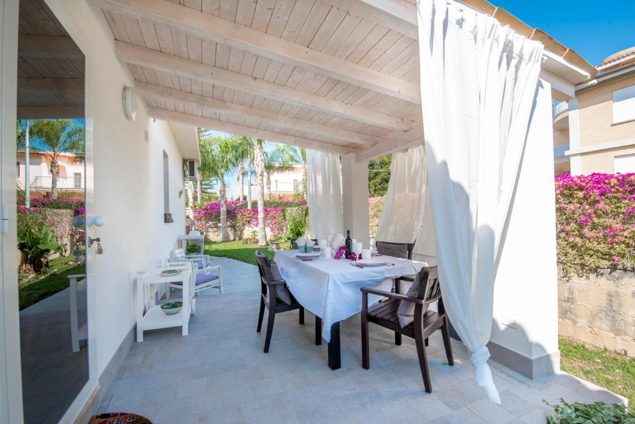 Holiday Fontane Bianche Gabriella Ngoại thất bức ảnh