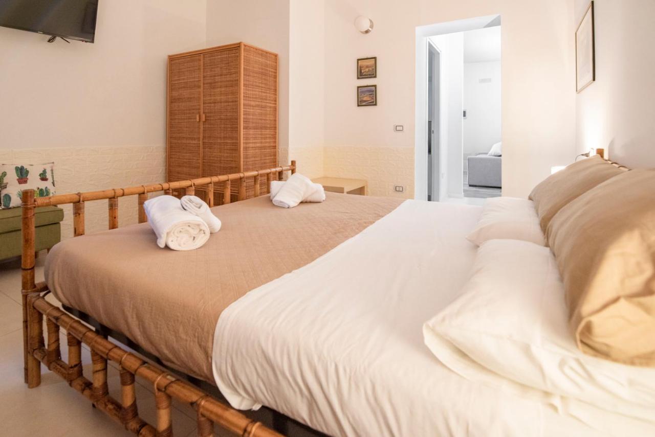 Holiday Fontane Bianche Gabriella Ngoại thất bức ảnh