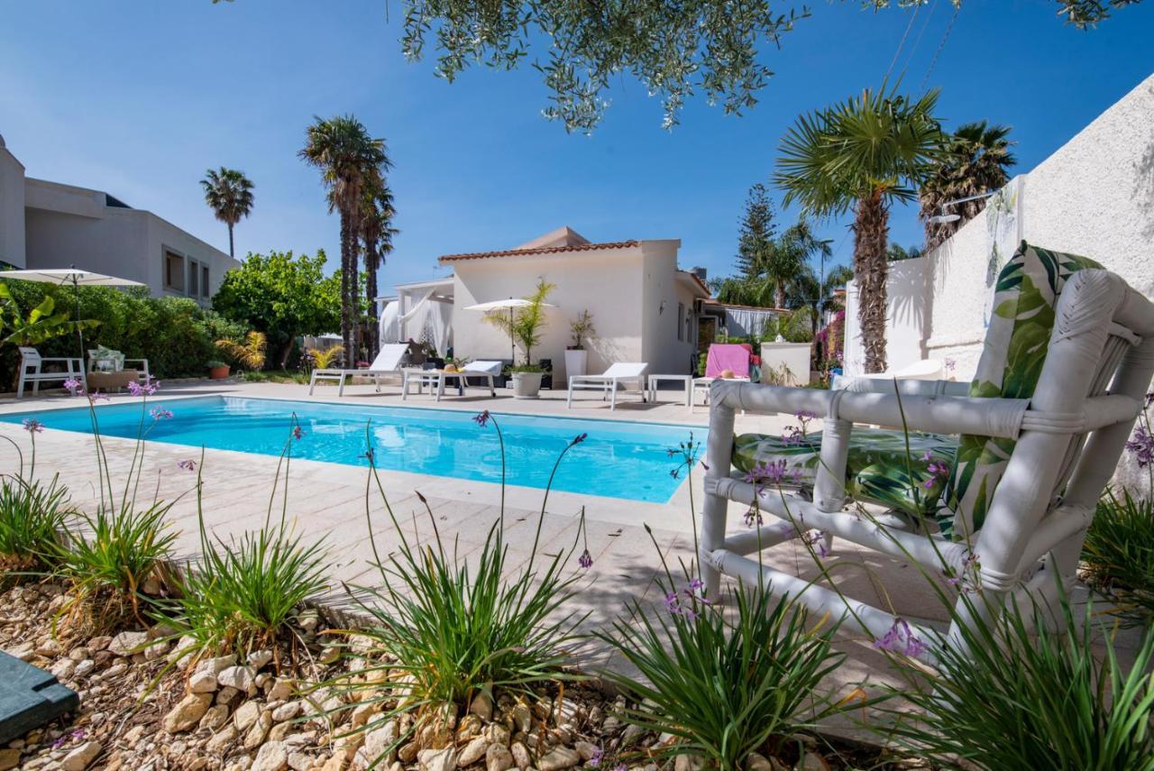 Holiday Fontane Bianche Gabriella Ngoại thất bức ảnh