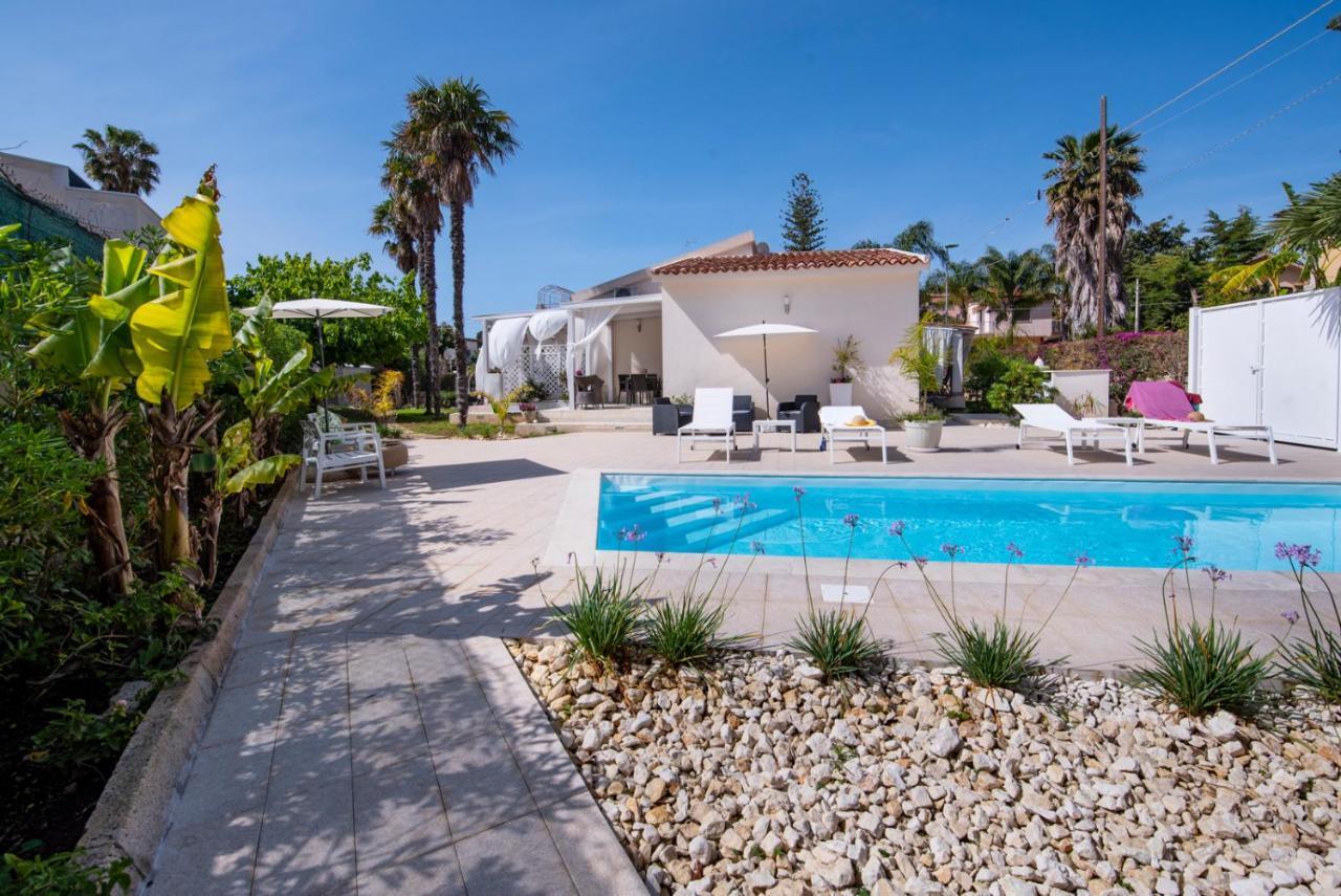 Holiday Fontane Bianche Gabriella Ngoại thất bức ảnh