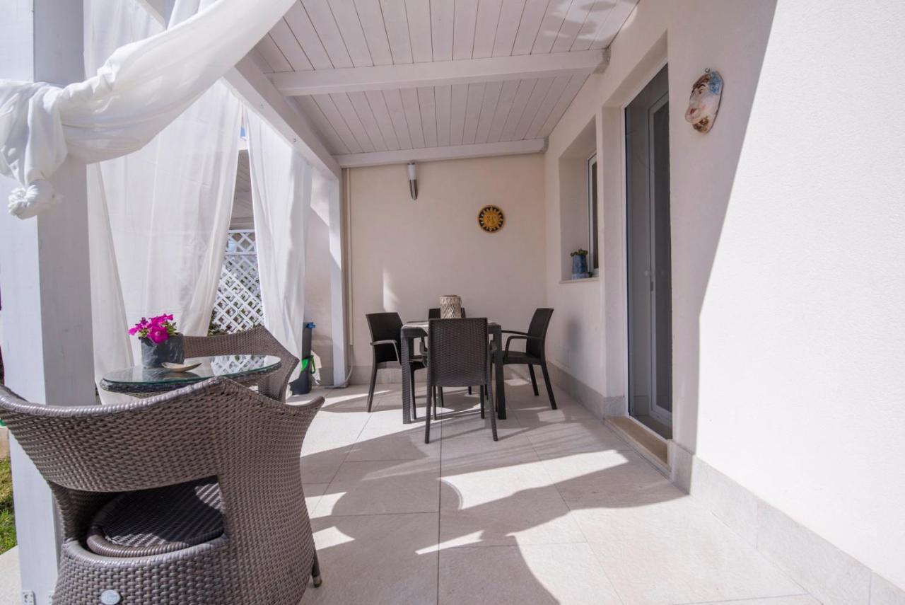 Holiday Fontane Bianche Gabriella Ngoại thất bức ảnh