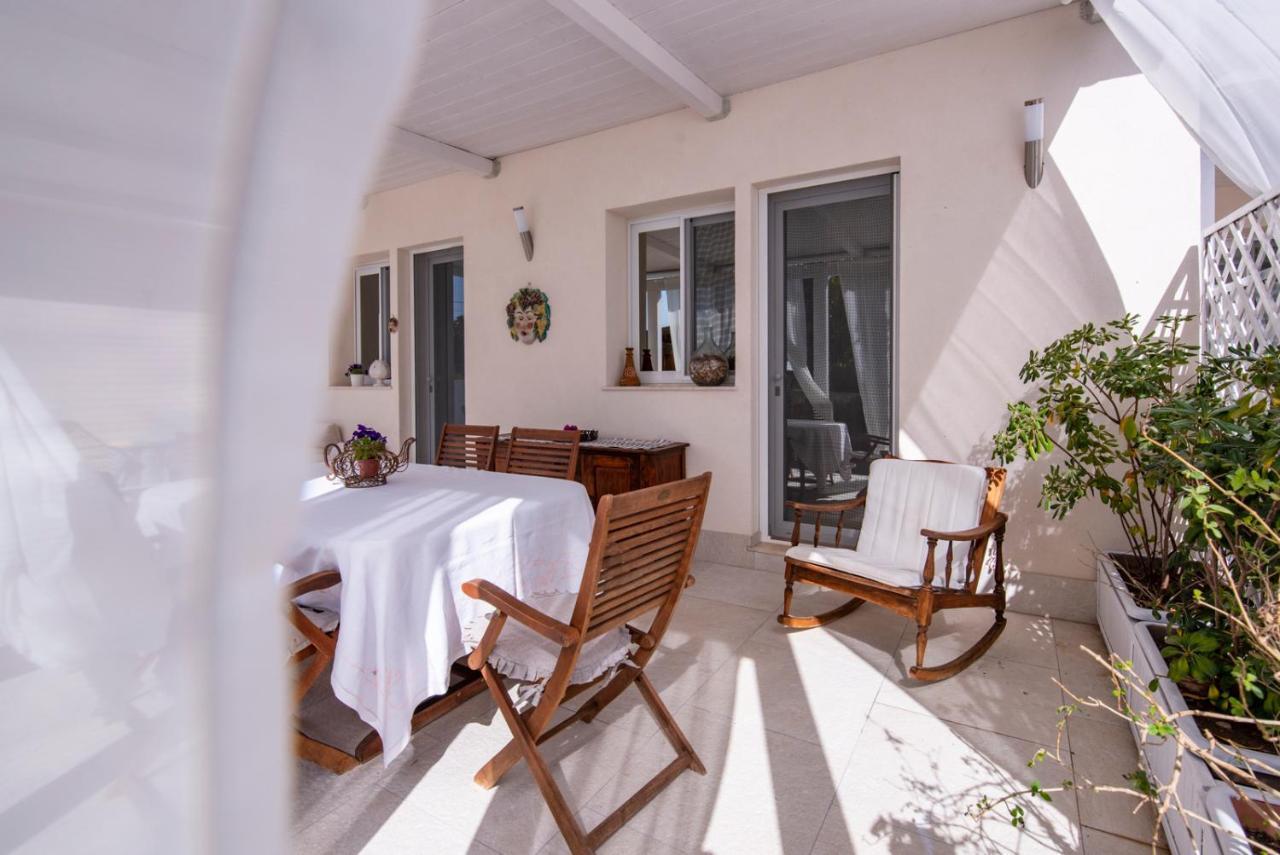 Holiday Fontane Bianche Gabriella Ngoại thất bức ảnh