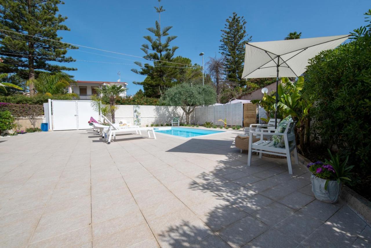 Holiday Fontane Bianche Gabriella Ngoại thất bức ảnh