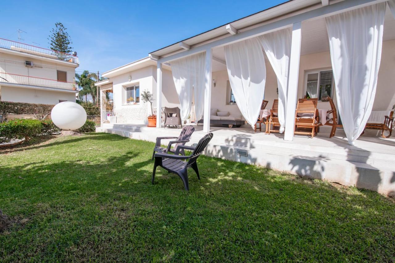 Holiday Fontane Bianche Gabriella Ngoại thất bức ảnh