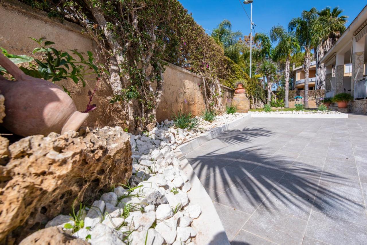 Holiday Fontane Bianche Gabriella Ngoại thất bức ảnh