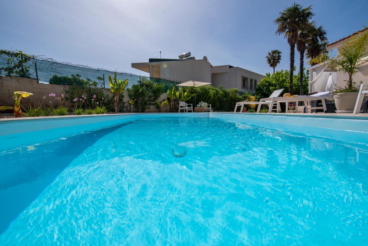 Holiday Fontane Bianche Gabriella Ngoại thất bức ảnh